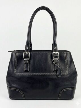 Authentic Vintage Coach Soho Leather Buckle Tote - Style 7555